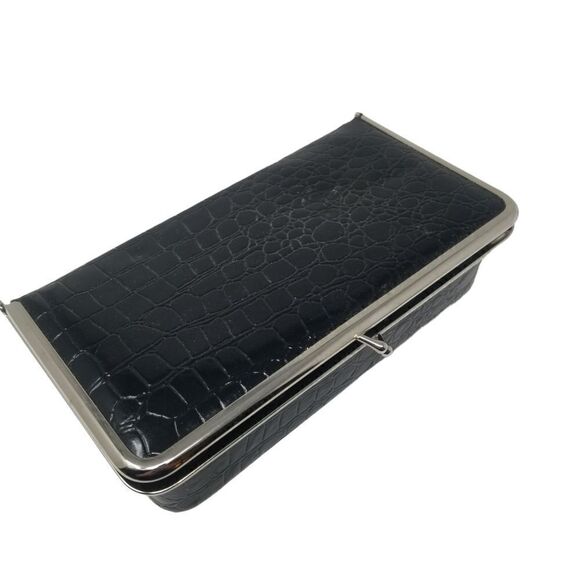 BLACK FAUX LEATHER JEWELRY CASE. - Picture 1 of 12